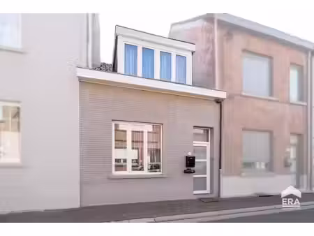 charmante maison deux chambres sur asse