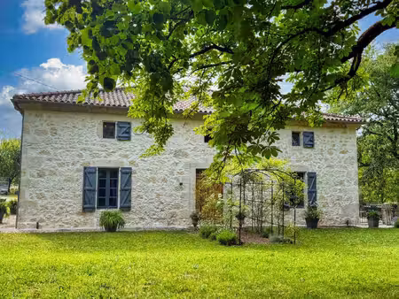 elégante maison de maitre à proximité de lectoure