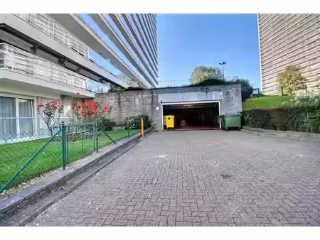 quartier arbre ballon | garage box à vendre!