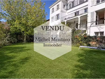 duplex de luxe à vendre dans le quartier armagis