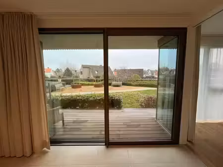 appartement 1 ch avec terrasse à st idesbald  état neuf