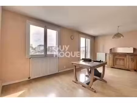 t3 beau potentiel avec balcon - métro jean jaurès