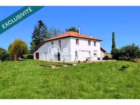 maison basque de 170 m² sur 3588 m² de terrain