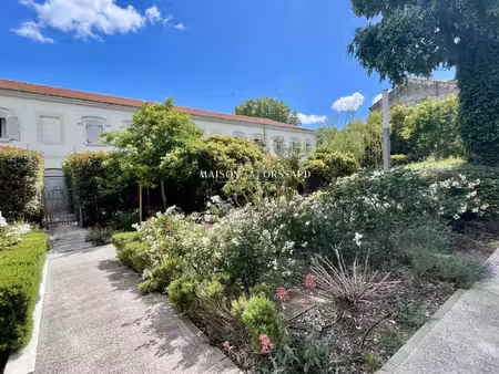 villa de luxe à vendre dans le quartier centre historique