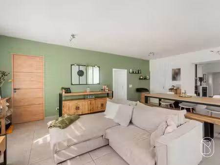 maison à vendre à blandain pour € 259.000 avec 5 chambres à coucher