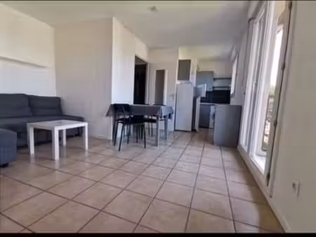 t2 meublé avec parking sécurisé+balcon au calme – toulouse saint-agne