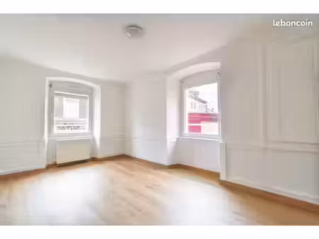 appartement 2 pièces 55m² - centre-ville