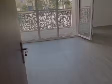 studio 34m2 avec parking