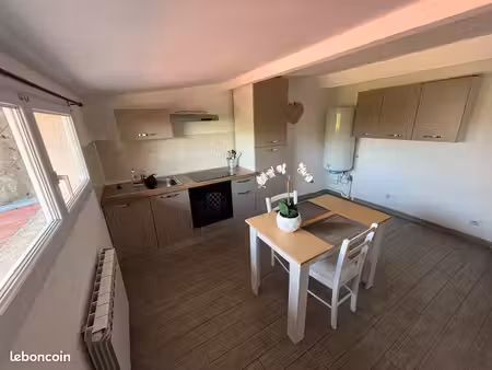appartement lumineux de 32 m² – centre de lexy (axe luxembourg)