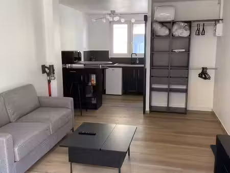 studio meublé nancy place carnot