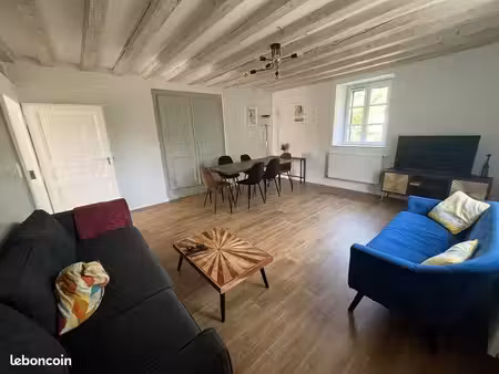 prévessin-moëns centre – appartement meublé de caractère  3 chambres  jardin et parking