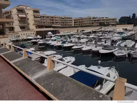 place parking dans résidence