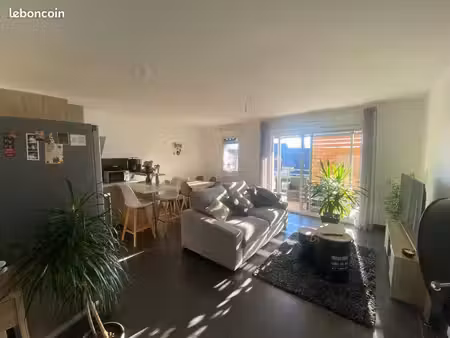 t3 à louer les balquieres