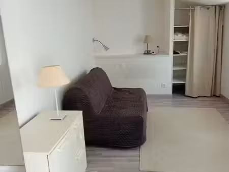 maisonnette rénovée très bien isolée calme assuré