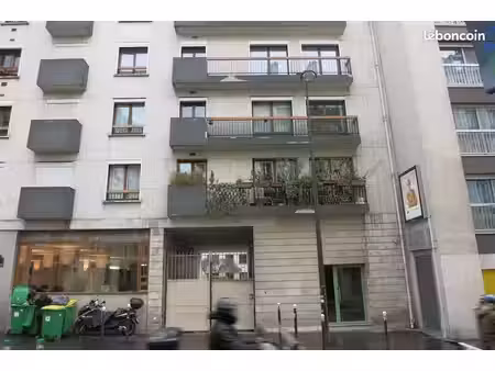 parking/box paris