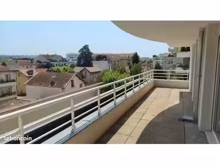 appartement meublé t3 de 69m²