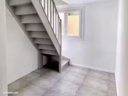 maison au calme d'un quartier pavillonaire