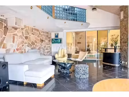 vente maison 20 pièces 385 m² à veigy-foncenex (74140)  1 579 000 €