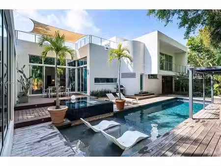maison de luxe à vendre à galgon