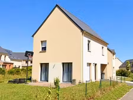 vente maison à clayes (35590) : à vendre / 92m² clayes