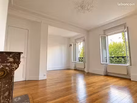 montrouge piscine/mairie – 3p de caractère 51 m²  entièrement rafraîchi  au calme