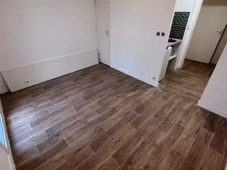 studio 20m