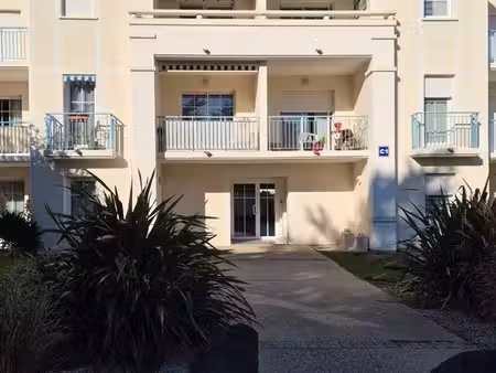 adorable t2  la parée  200 m de la mer