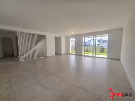 maison 6 pièces - 151 m2 - 4 chambres