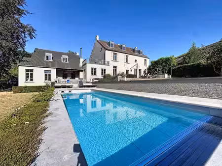 villa avec piscine et logement kangourou