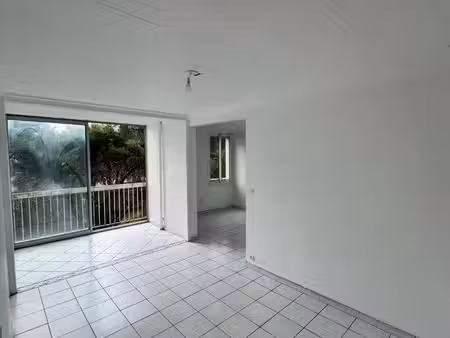t4 lumineux 83 m² -martigues les 4 vents / mistral - grand séjour  ascenseur & chauffage i