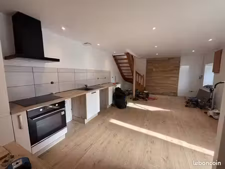 maison à louer à louargat