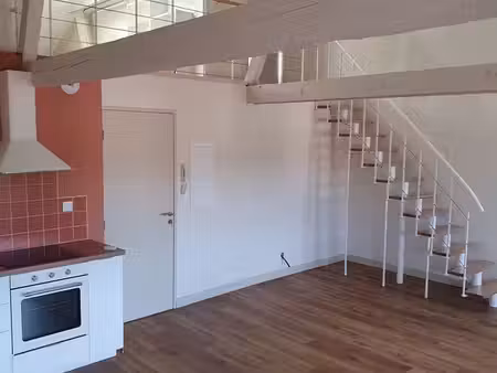 appartement t2 refait à neuf