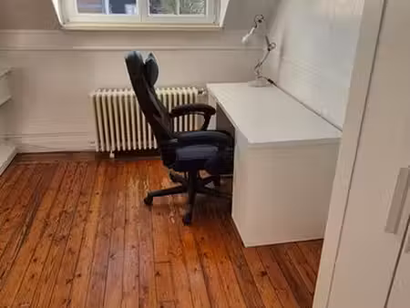 chambre d'étudiant à croix (15 min de lille)