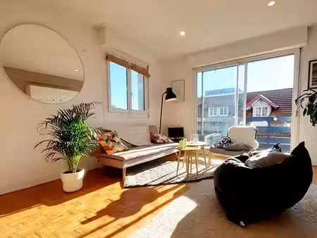 bayonne ☀️ joli t1 meublé – 2 balcons  parking & cave