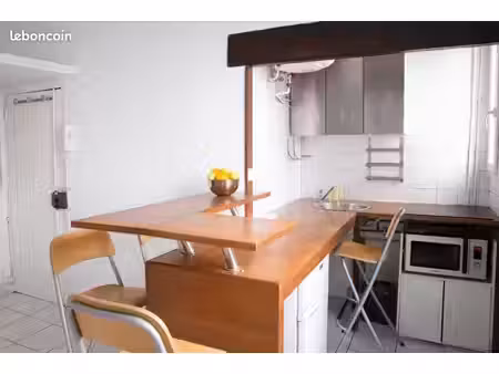 appartement meublé  métro goncourt – 870 cc