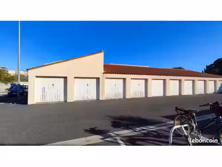location garage canet plage