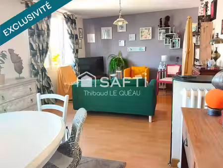 bel appartement lumineux avec balcon et 3 chambres