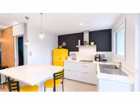 maison individuelle 118 m² – 3 chambres + salle de sport – garage avec fosse – jardin – ra