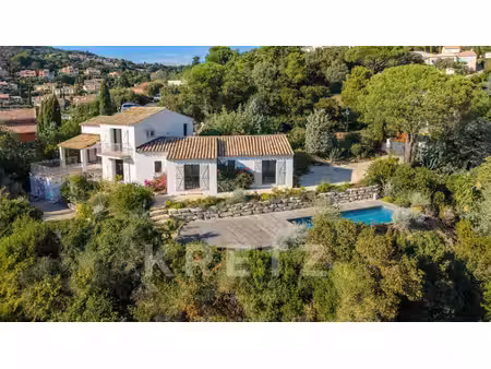 maison de luxe à vendre à les issambres