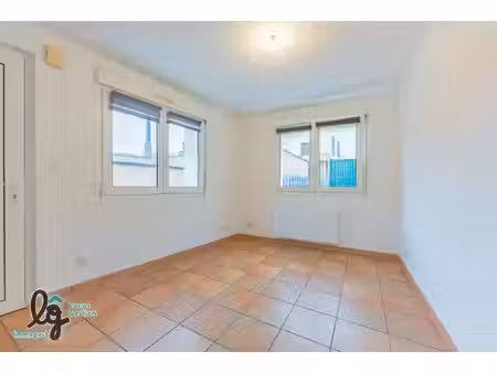 malroy - rue de l'eglise - t2 34 10 m²