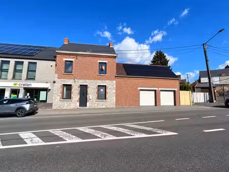 maison 3 façades  2 ch. à solre sur sambre