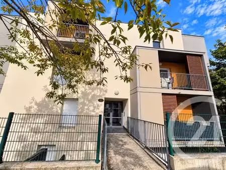 appartement t3 à vendre - 3 pièces - 64 09 m2 - besancon - 25 - franche-comte