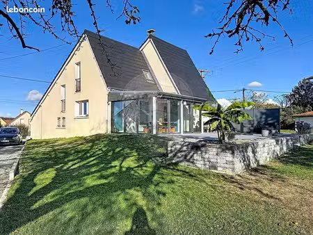 maison 5 pièces 147 m²