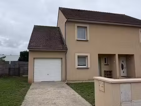 maison t4+garage/résidence sécurisée
