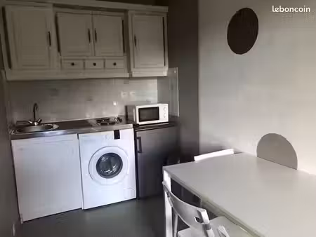 studio bis à louer