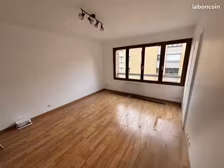 appartement 45m2 quartier la catho