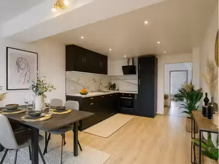 appartement t3 avec extérieur et places de parking