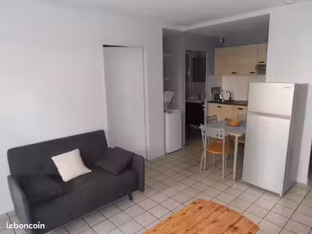 appartement meublé 2 pièces  32m² proche commerces et transports