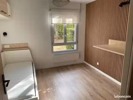 location studio meublé 19m²
