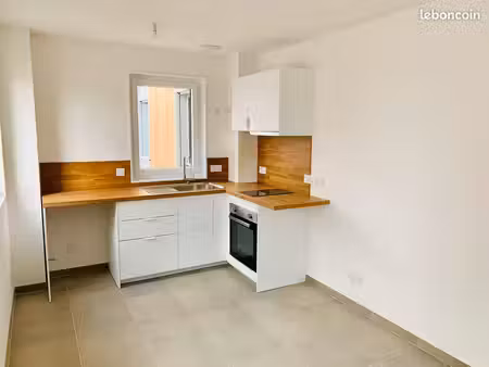 appartement t1 bis 33 m2 à louer à clisson - résidence